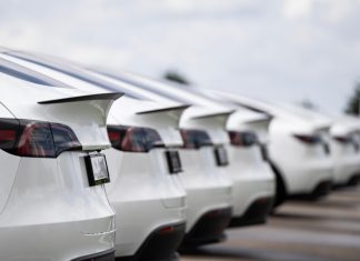 Cum să optimizezi traseele și consumul cu soluții IoT pentru flote